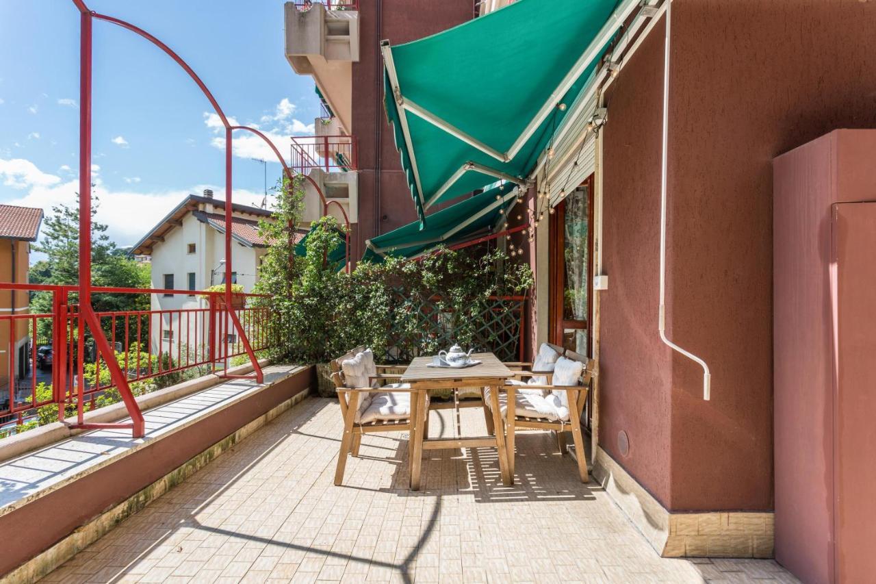 Апартаменти La Terrazza Брунате Екстер'єр фото